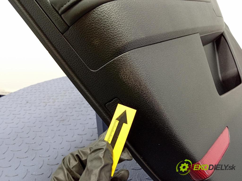 Kia Sportage 2022 Čalounictví: dvere Predné ľavá 82370-R2000