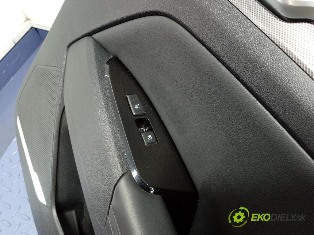 Kia Sportage 2022 Tapacír: dveře Zad: Práva: 83380R2000