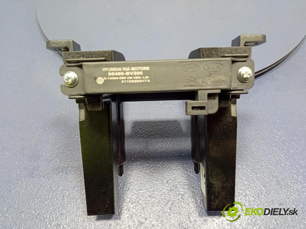 Kia Sportage 2022 tunel Stredný: 84636R2000