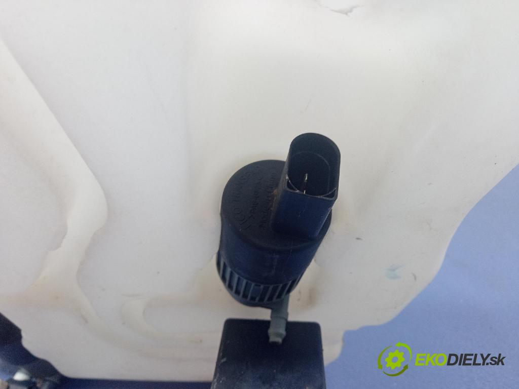 Nissan Qashqai 2009 nádržka Podložka: 28910JD900