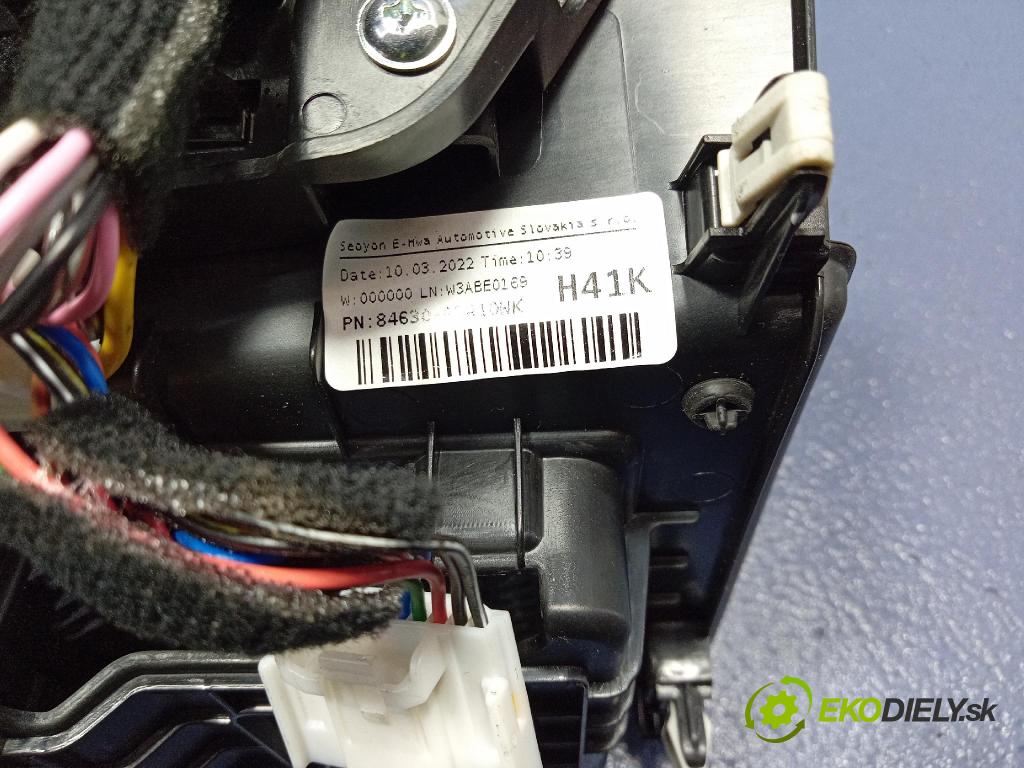 Kia Sportage 2022 kryt Plast: Interiéry: 84632R2410WK