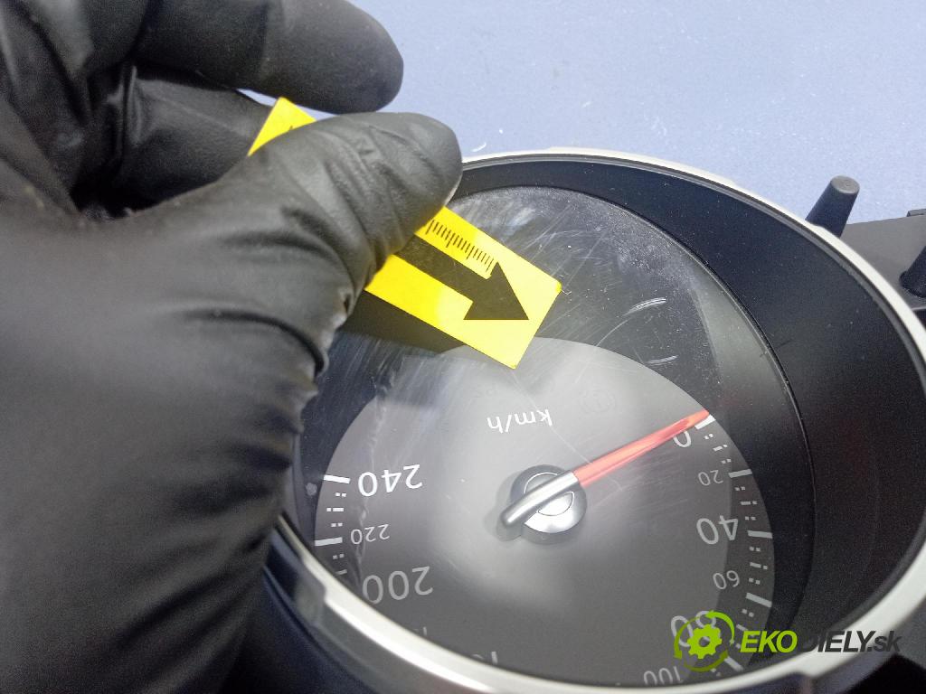 Nissan Qashqai 2009 prístrojovka/ budíky JD01E