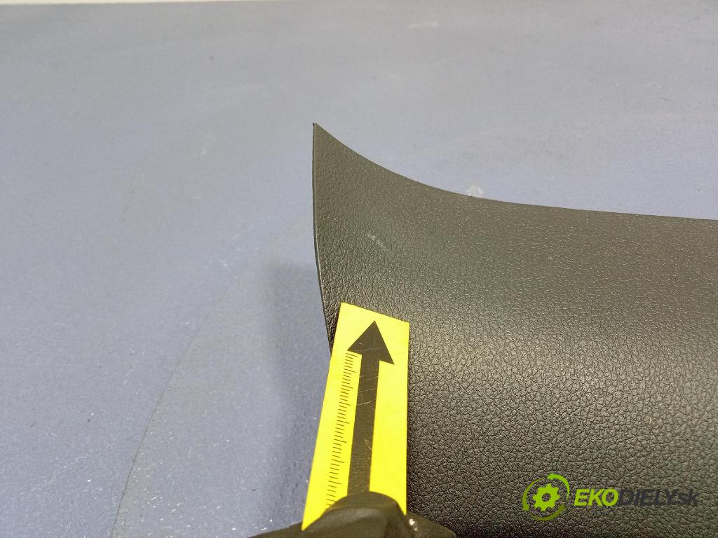 Kia Sportage 2022 kryt Plast: Interiéry: 81730R2000WK