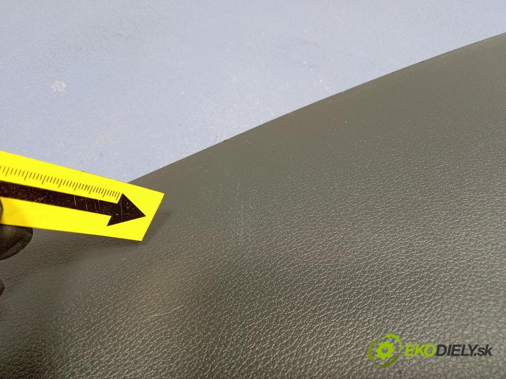 Kia Sportage 2022 kryt Plast: Interiéry: 81721R2000