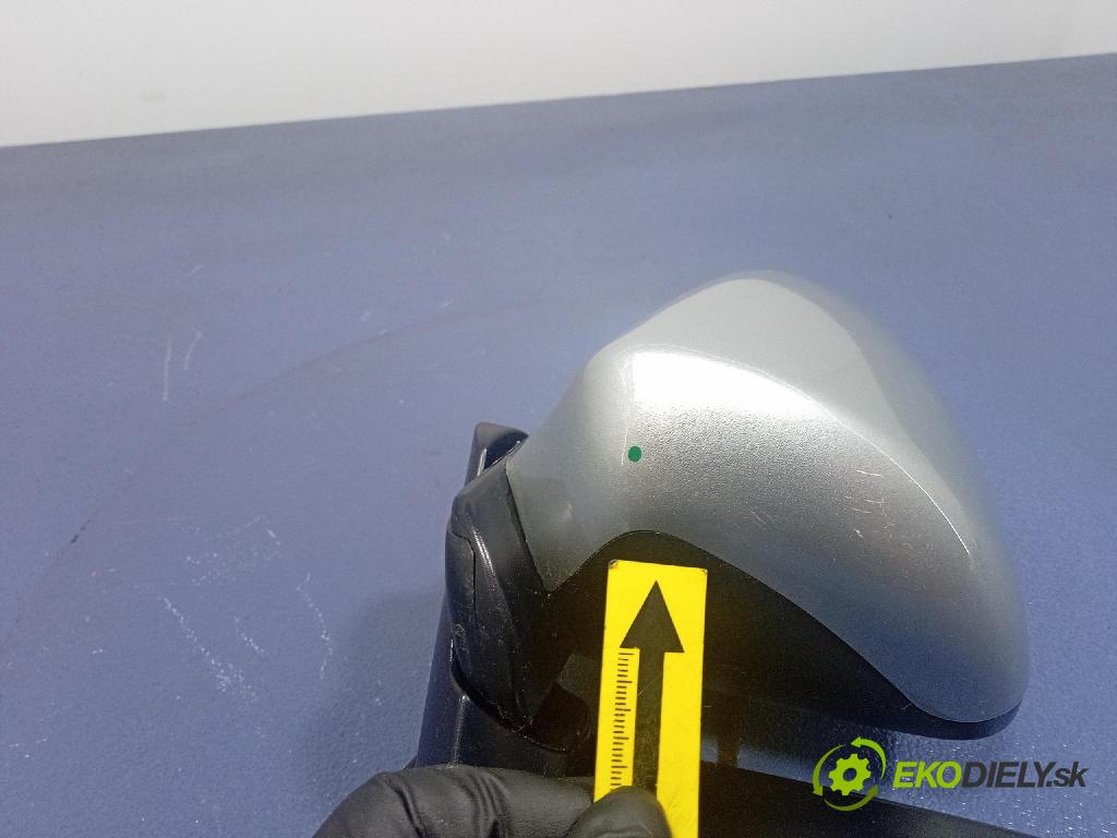 Nissan Qashqai 2009 zrkadlo pravé 026202