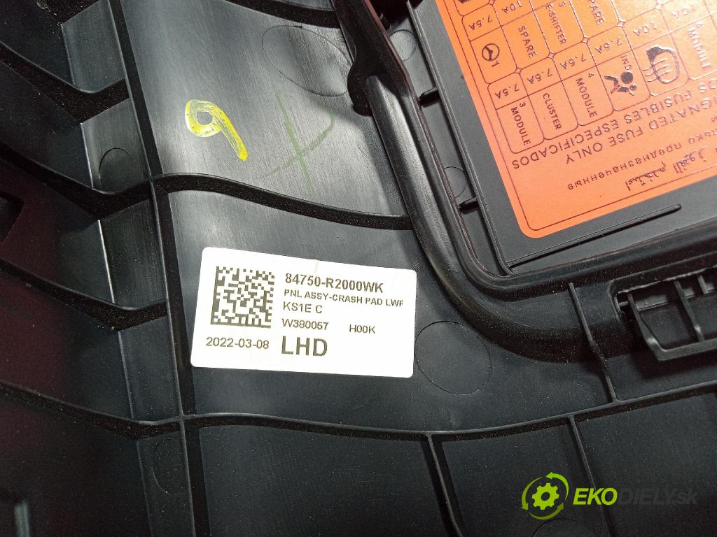 Kia Sportage 2022 kryt Plast: Interiéry: 84750R2000