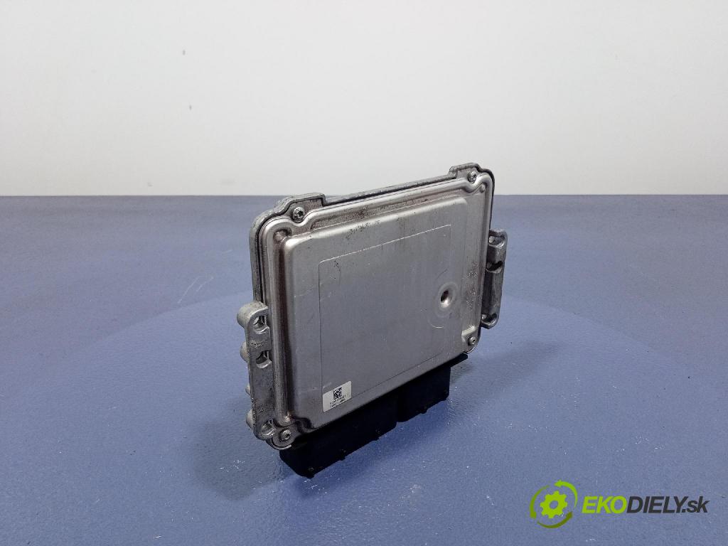 Kia Rio 2006 řídící jednotka Motor: 39101-2A615