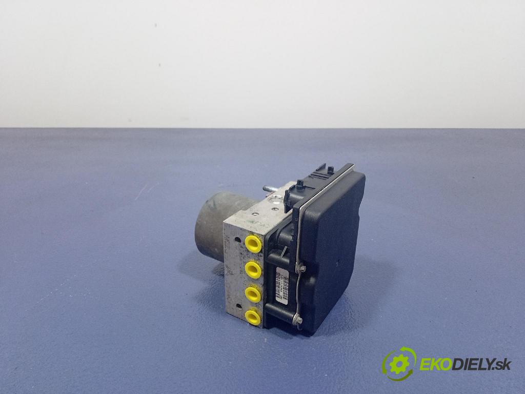 Nissan Qashqai 2009 čerpadlo ABS x 47660JD01C