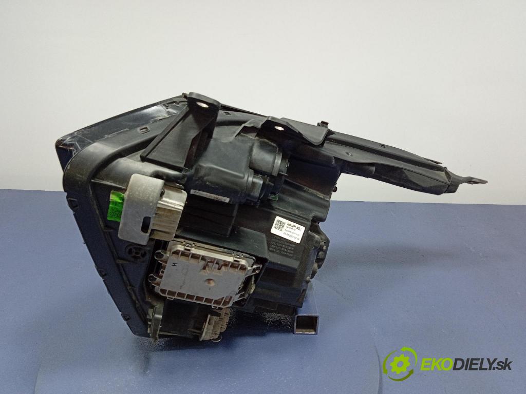 Kia Sportage 2022 Reflektor: v pravo: 92102R2100