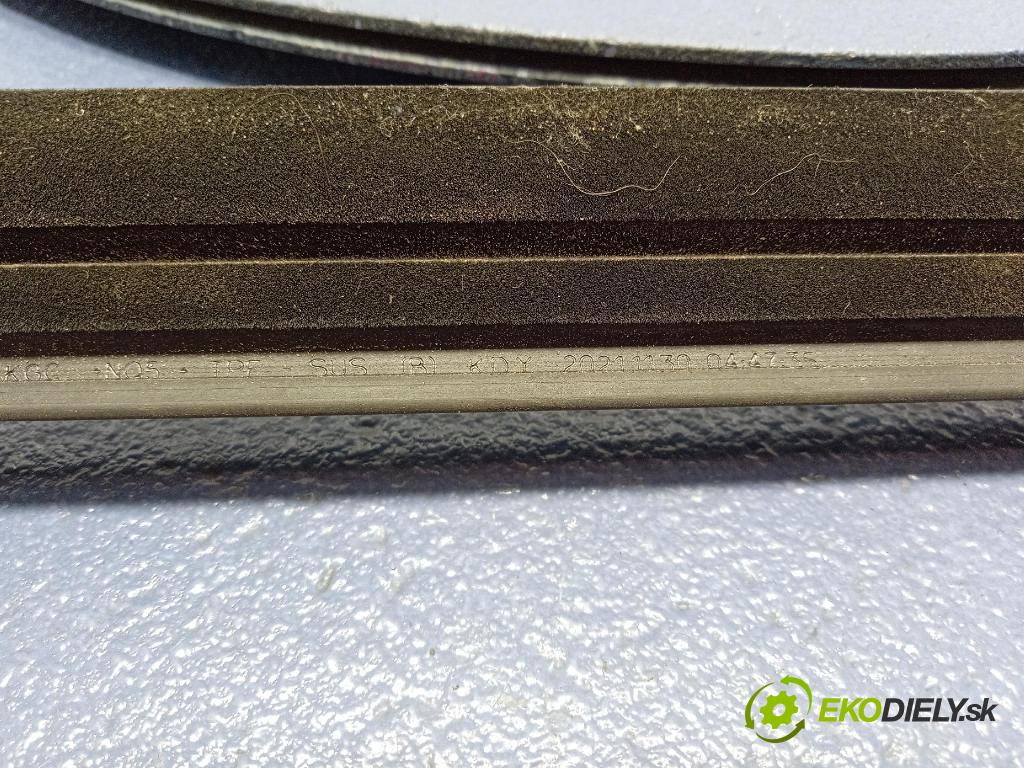 Kia Sportage 2022 lišta Dekoratívne: 