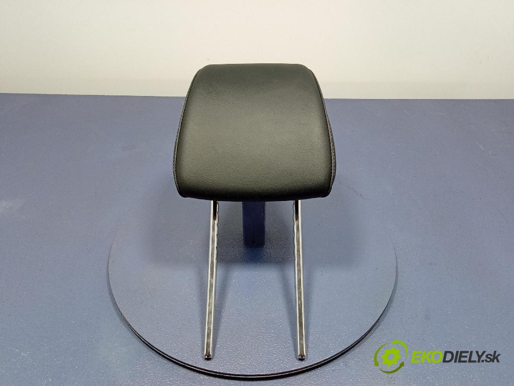 Kia Sportage 2022 opěrka