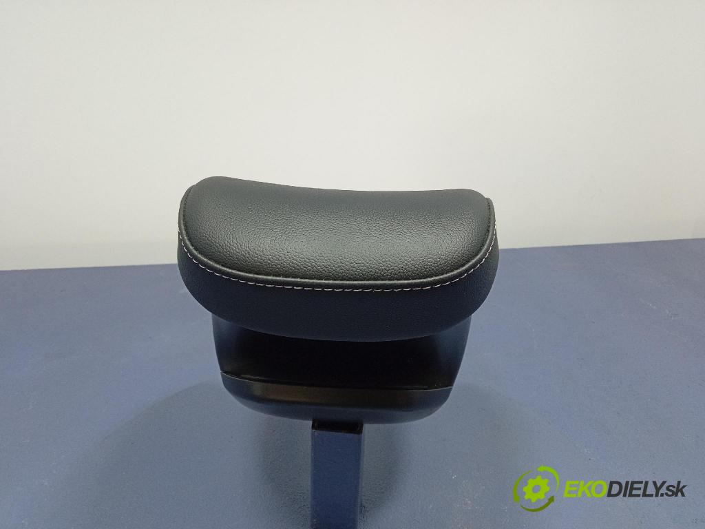 Kia Sportage 2022 opěrka