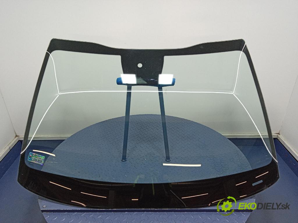 Kia Sportage 2022 sklo Predné: přední: