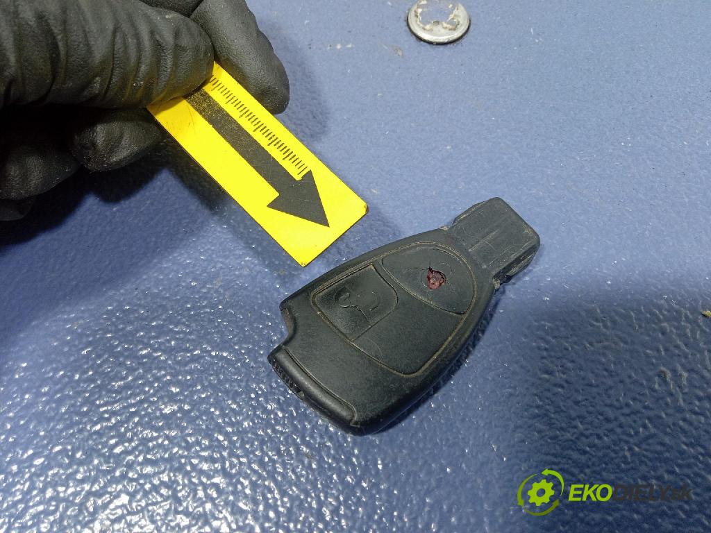 Mercedes A-Klasa 2004 Spínač zapalování. 1695451308