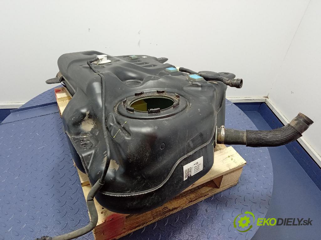 Kia Sportage 2022 Nádrž: paliva 31171N7000