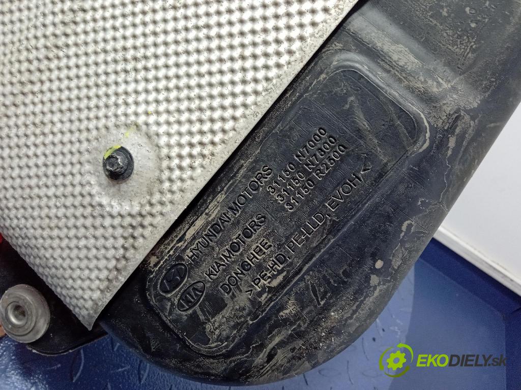 Kia Sportage 2022 Nádrž: paliva 31171N7000