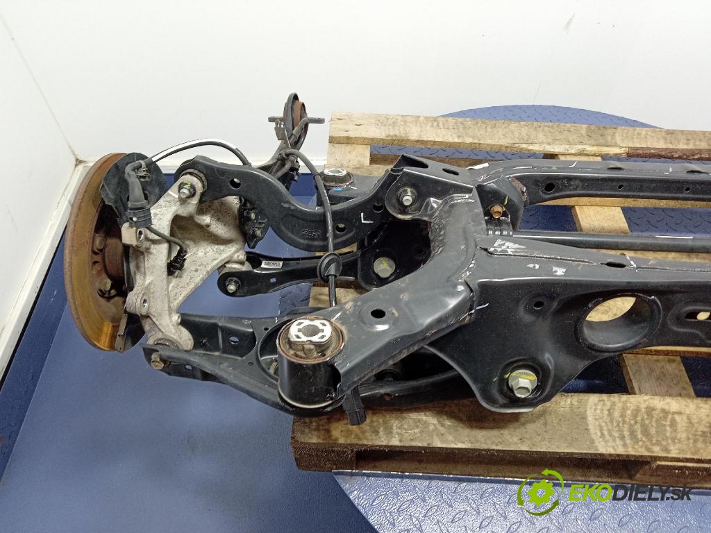 Kia Sportage 2022 výstuha Pozastavenia: zad