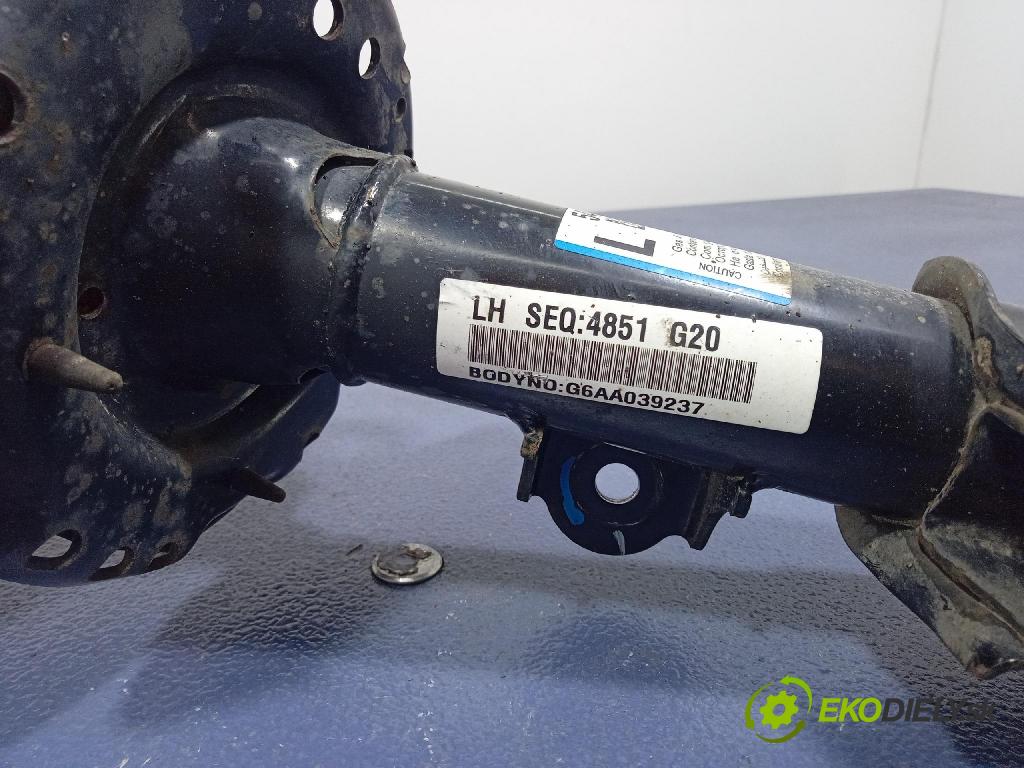 Kia Picanto 2022 McPerson: Vľavo: 54650-G6200