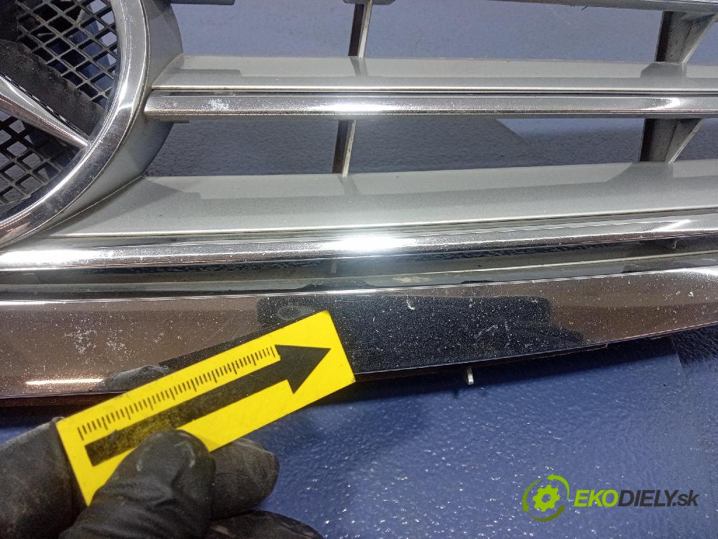 Mercedes A-Klasa 2004 miežka / Gril: 1698800583