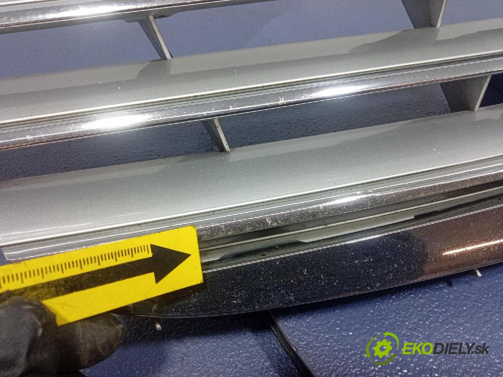 Mercedes A-Klasa 2004 miežka / Gril: 1698800583