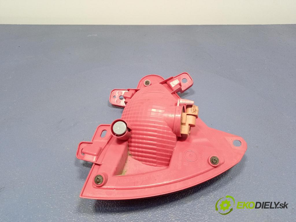 Kia Sportage 2022 svetlo / reflektor zad Prava: Vnútri: 92406R2000