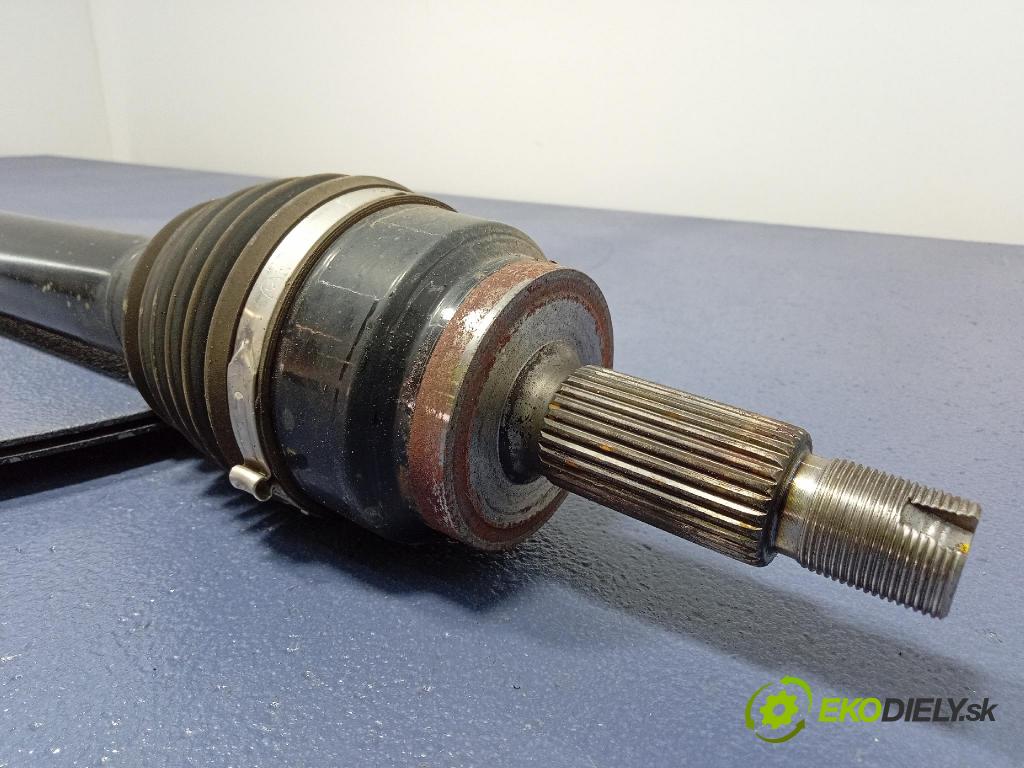 Kia Sportage 2022 poloos Prava: Predné 49501N7110