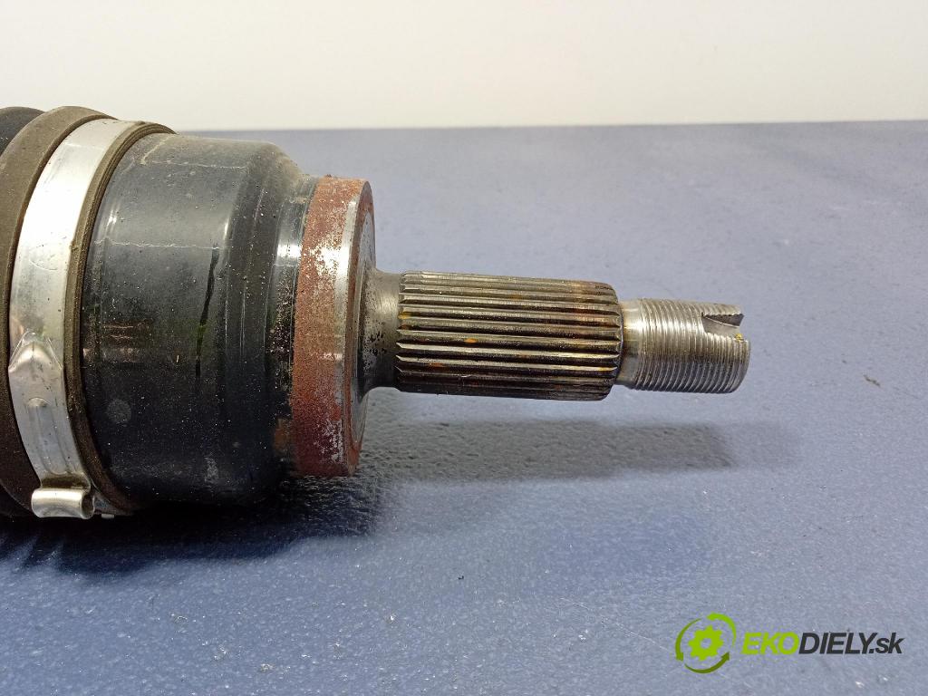 Kia Sportage 2022 poloos Prava: Predné 49501N7110