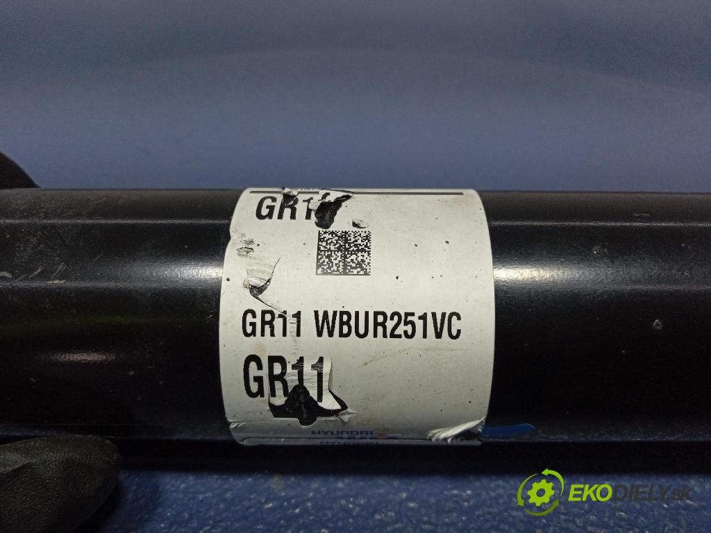 Kia Sportage 2022 poloos Prava: Predné 49501N7110