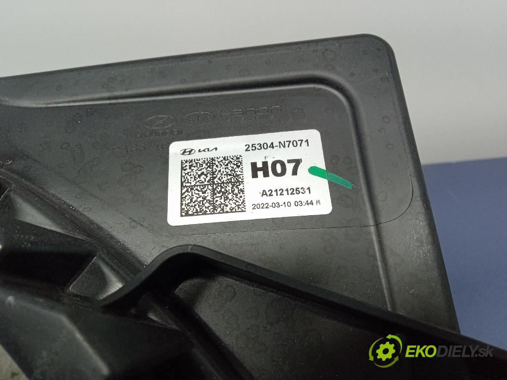 Kia Sportage 2022 Ventilátor Chladič: 25304N7071