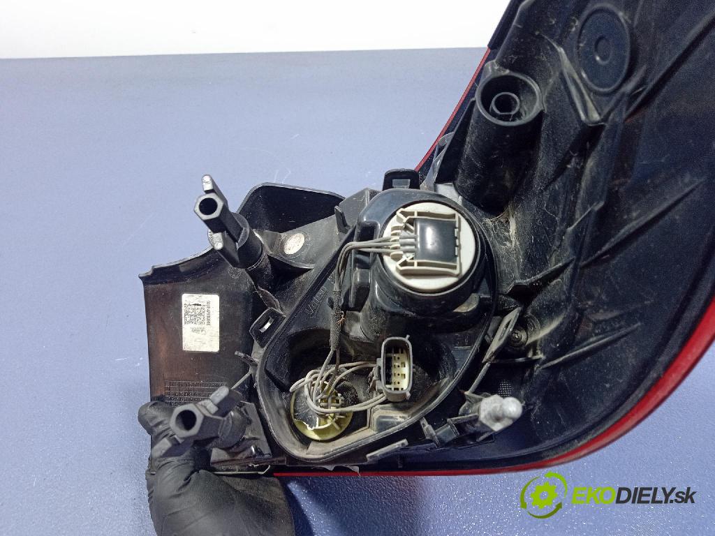 Opel Astra 2019 světlo Zad: levá Mimo: 39077376