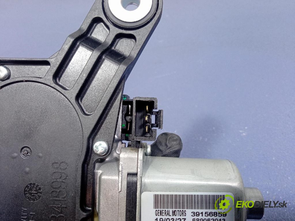 Opel Astra 2019 motorek Stěrače: Zad: 39156859