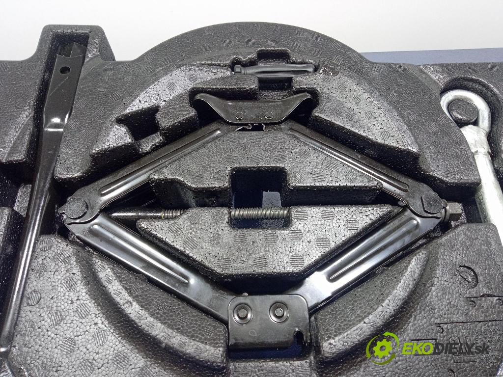 Opel Astra 2019 Kulisa radenia 13369989