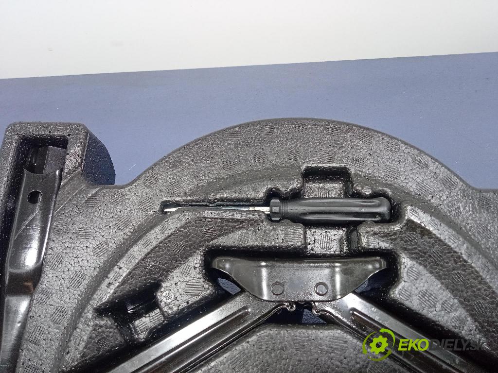 Opel Astra 2019 Kulisa radenia 13369989