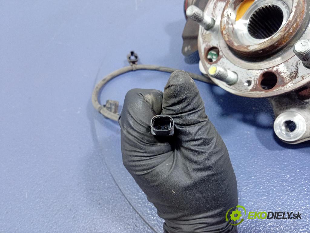 Kia Sportage 2022 náboj Prava: 51706N7100