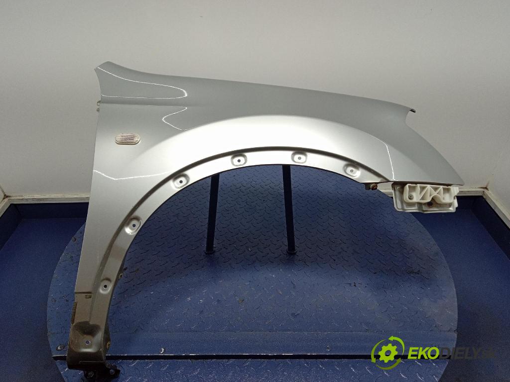 Nissan Qashqai 2009 blatník Predné v pravo: