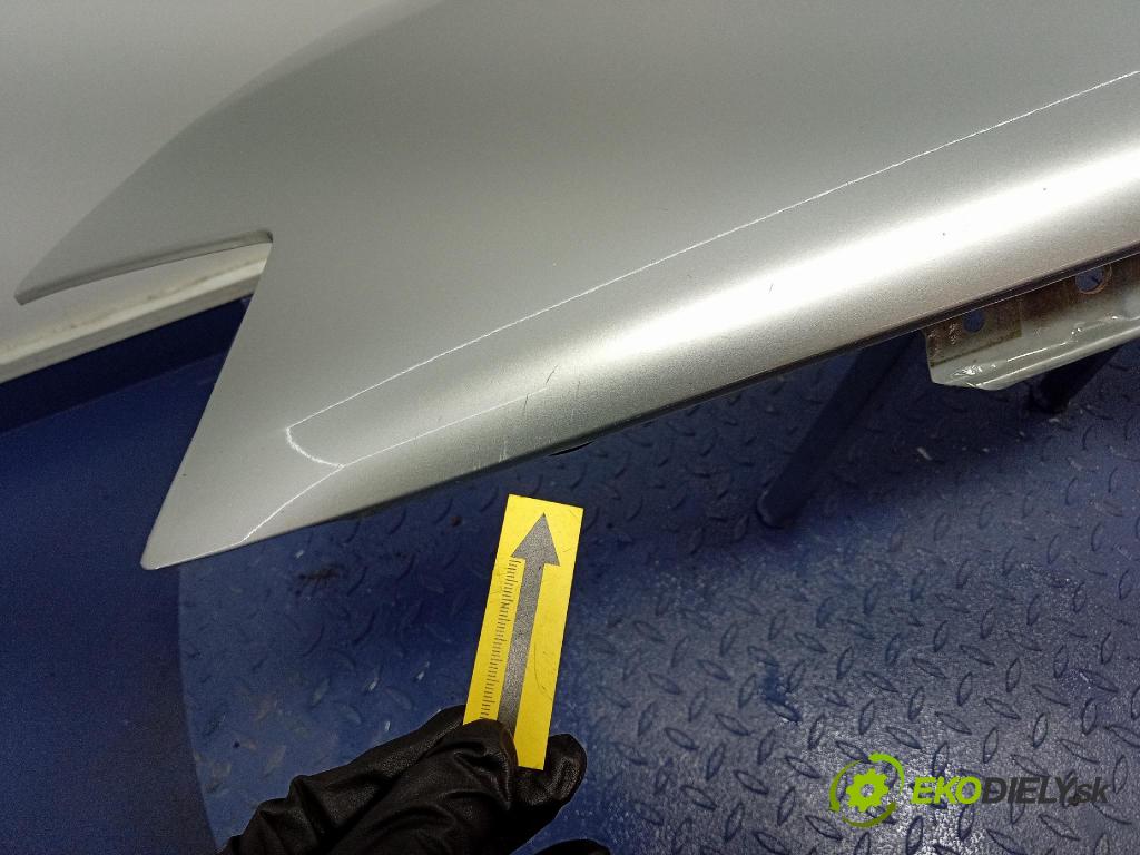 Nissan Qashqai 2009 blatník Predné v pravo: