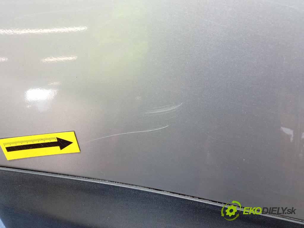 Nissan Qashqai 2009 dveře Zad: prave