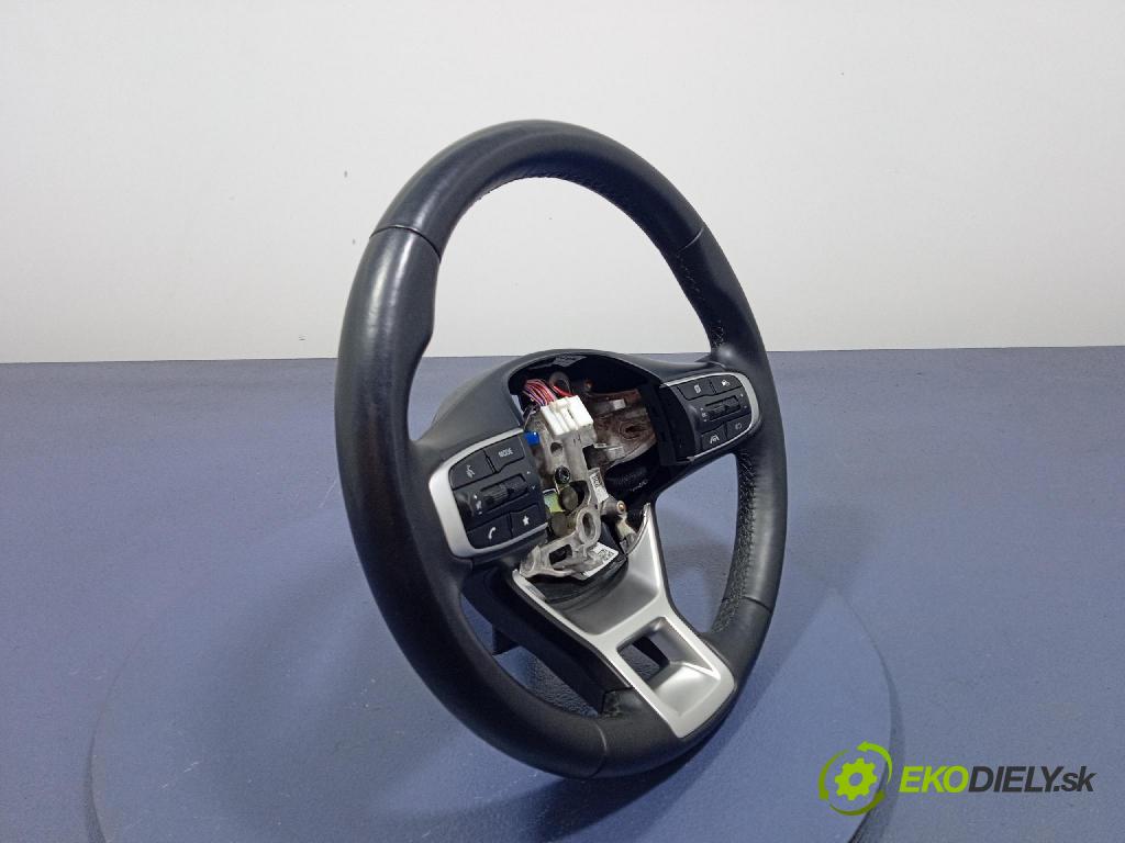 Kia Sportage 2022 volant JHT410-2