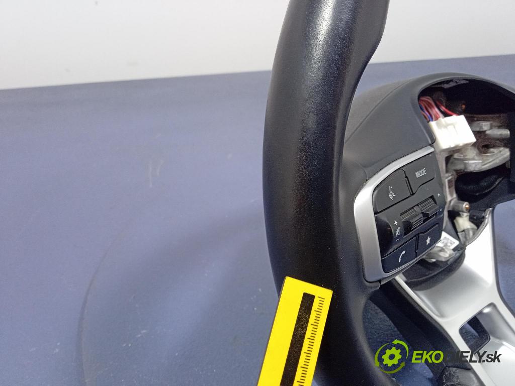 Kia Sportage 2022 volant JHT410-2