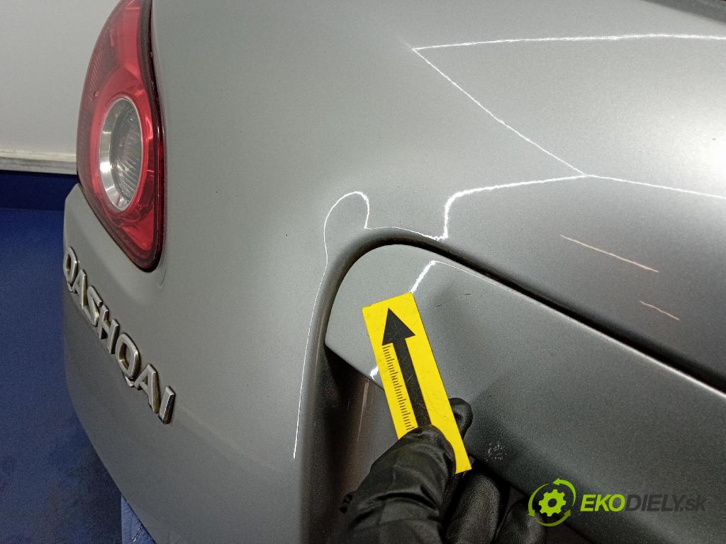 Nissan Qashqai 2009 zadna dveře kufra: kufra: