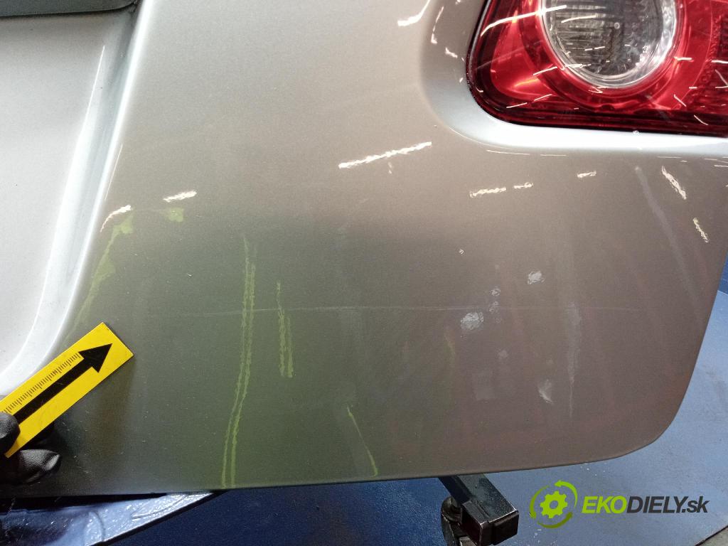 Nissan Qashqai 2009 zadna dveře kufra: kufra: