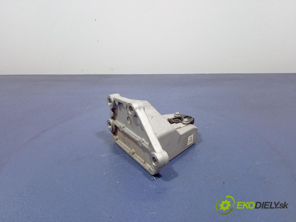 Kia Sportage 2022 Vankúš/: držiak Motor: