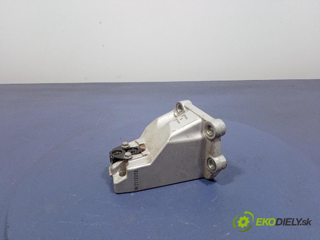 Kia Sportage 2022 Vankúš/: držiak Motor: