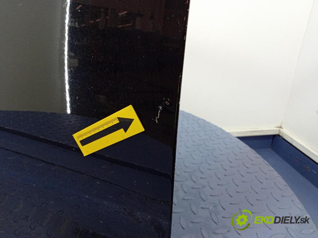 Opel Astra 2019 dvere Predné Vľavo: