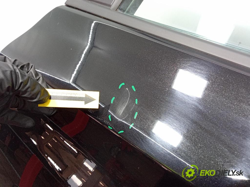 Opel Astra 2019 dvere zad Vľavo: