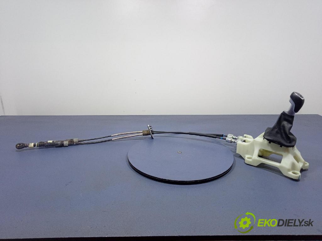 Kia Sportage 2022 Páka: Zmeny: 43700-R2