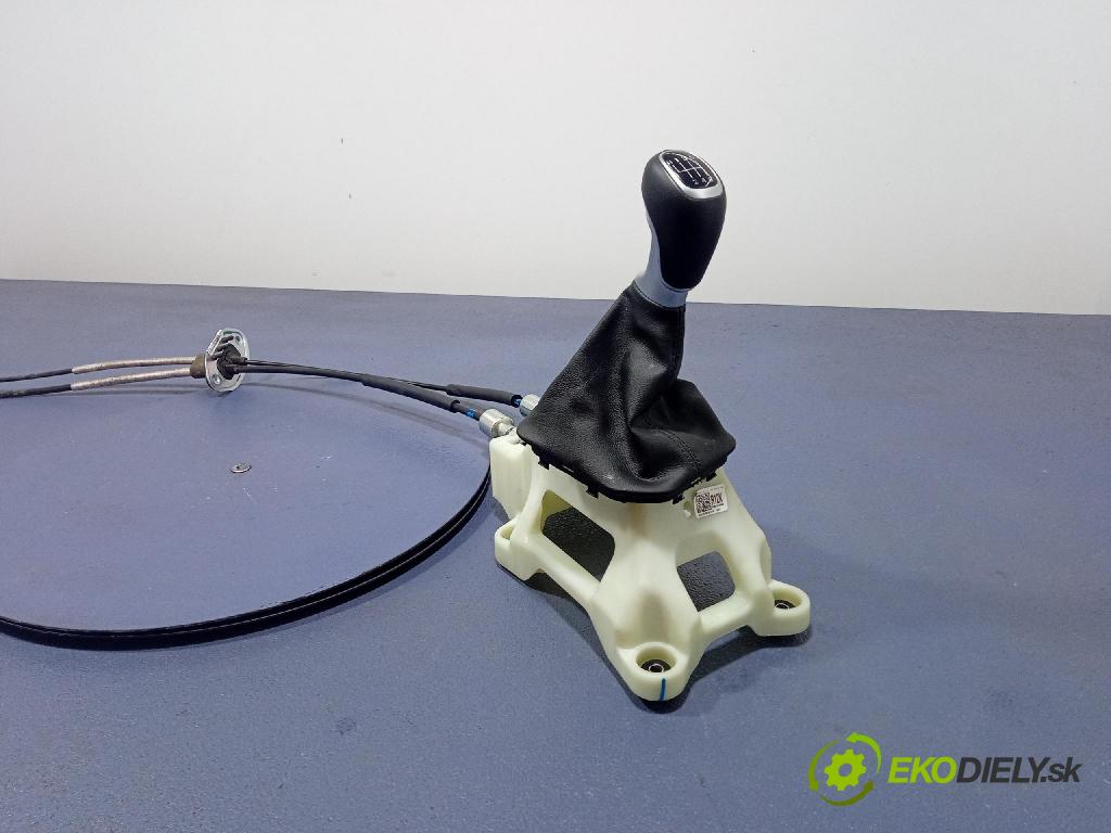 Kia Sportage 2022 Páka: Zmeny: 43700-R2