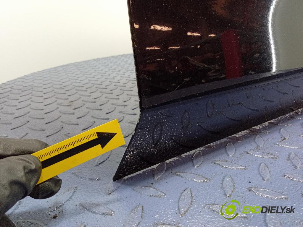 Opel Astra 2019 dvere Predné pravé