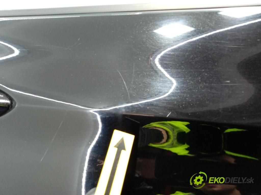 Opel Astra 2019 dvere Predné pravé