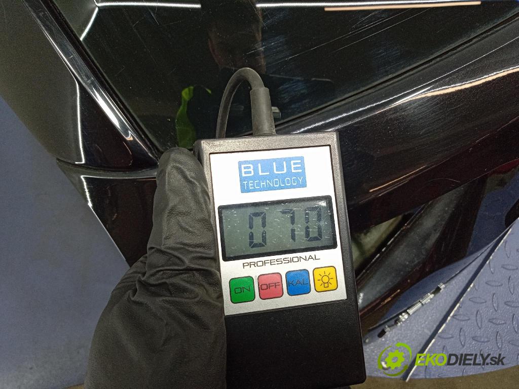 Opel Astra 2019 zadna dveře kufra: kufra: